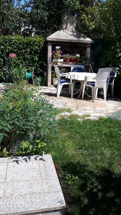 דירות אומאג App Bajic מראה חיצוני תמונה